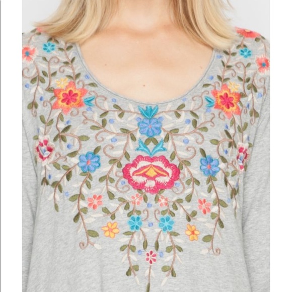 Johnny Was Tuscany 3/4 Sleeve Trapeze Tee - Picture 3 of 16